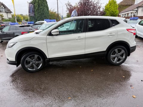 Nissan Qashqai 1.5 dCi N-Connecta 2WD Euro 6 (s/s) 5dr 10
