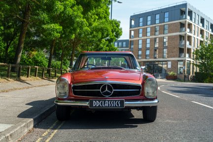 Mercedes-Benz SL Series 280SL Pagoda 11