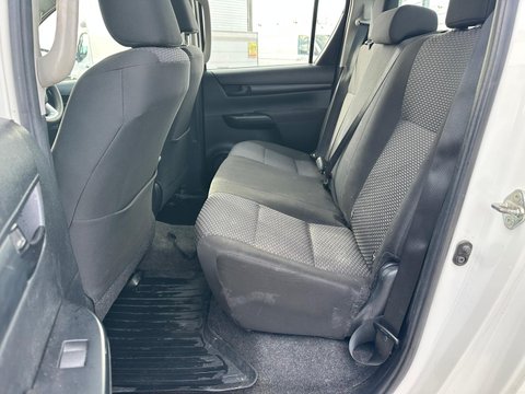 Toyota Hilux ACTIVE 4WD D-4D DCB 16