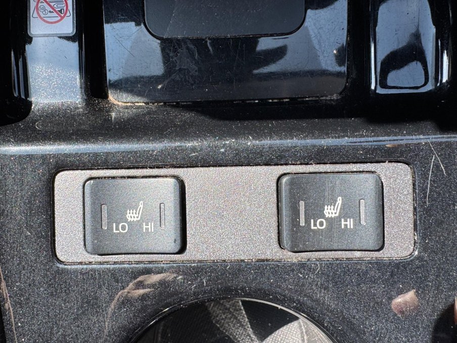 2021 Toyota Prius — image 25