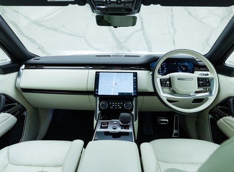 Land Rover Range Rover D350 HSE 17