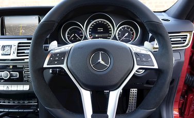 Mercedes-Benz E Class AMG 5