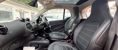 Smart Fortwo Coupe PRIME SPORT PREMIUM+.. AUTOMATIC..GLASS ROOF..SAT NAV..LEATHER..8 SERVICES 1
