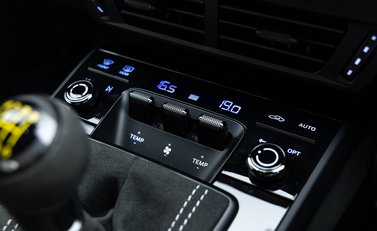 Porsche 911 GT3 (992.2) 28