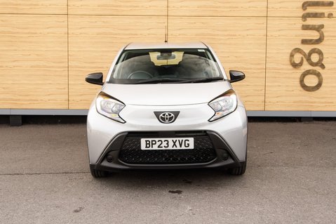 Toyota Aygo X VVT-I PURE 5