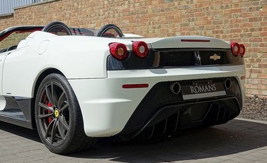 Ferrari 430 Scuderia Spider 16M 23