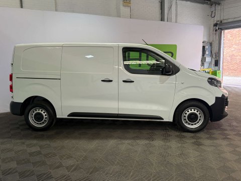 Vauxhall Vivaro 1.5 Vivaro F2900 Prime 5dr 2