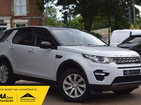 Land Rover Discovery Sport 2.0 Discovery Sport SE Tech TD4 4WD 5dr