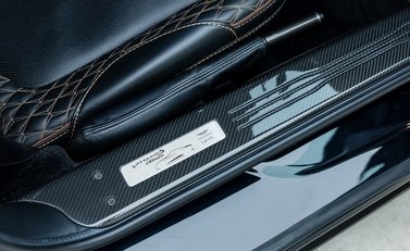 Aston Martin Vanquish S Ultimate 22
