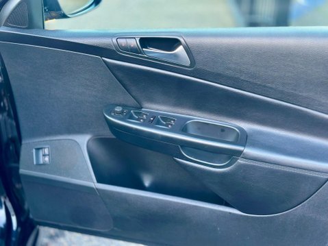 Volkswagen Passat 3.6 FSI V6 R36 DSG 4Motion Euro 5 5dr 59