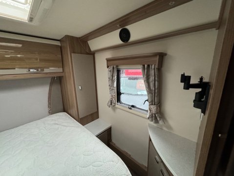 Swift Kon Tiki 669 23