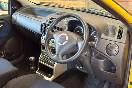 Fiat Punto 1.2 Sporting Hatchback 3dr Petrol Manual (142 g/km, 80 bhp) 7