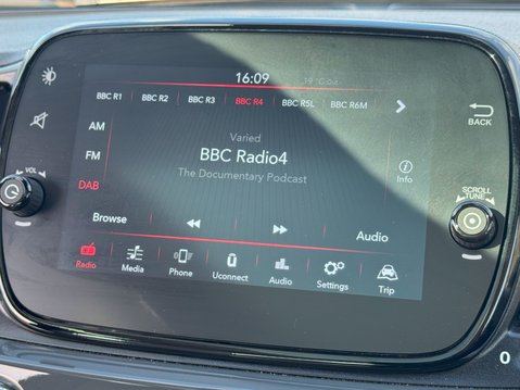 Fiat 500 1.0 Mild Hybrid Dolcevita [Part Leather] 3dr 22