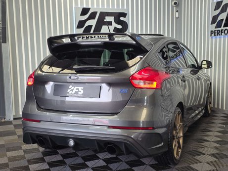 Ford Focus 2.3T EcoBoost RS Hatchback 5dr Petrol Manual AWD Euro 6 (s/s) (350 ps) 27