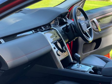Land Rover Discovery Sport R-DYNAMIC HSE PHEV 12