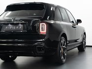 Rolls-Royce Cullinan 6.75 V12 Black Badge SUV 5dr Petrol Auto 4WD Euro 6 (571 ps) 6