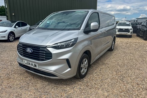 Ford Transit Custom LWB L2H1 Low Roof Limited 300 Air Con Alloys Camera Sensors EURO 6