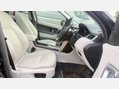Land Rover Discovery Sport 2.0 Discovery Sport HSE TD4 Auto 4WD 5dr 4