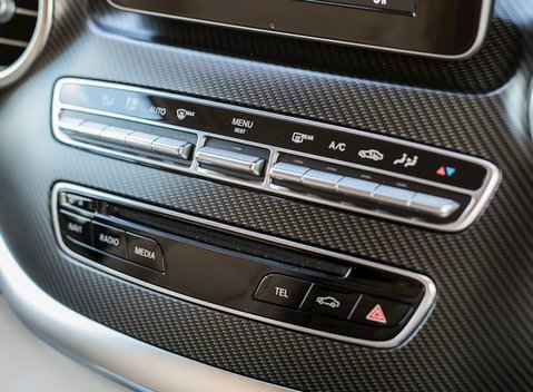 Mercedes-Benz V Class D AMG Line (Extra Long) 23