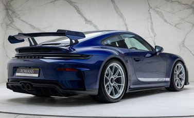 Porsche 911 GT3 (992.2) 6