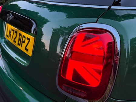 Mini Hatch COOPER CLASSIC 17