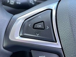 Ford Galaxy 2.5 Galaxy Titanium HEV CVT 5dr 59