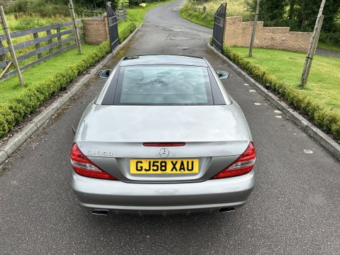 Mercedes-Benz SL Series SL350 29