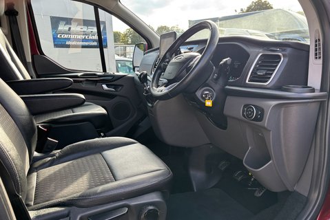 Ford Transit Custom 320 L1 Sport 185 ps DCIV 17