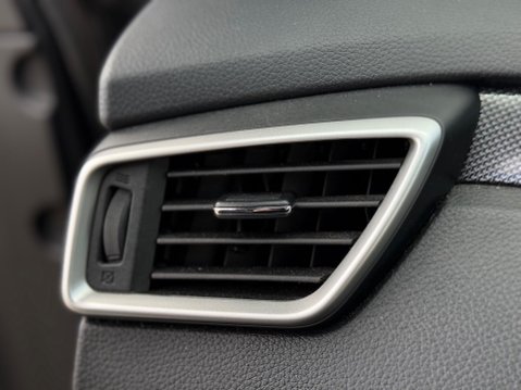 Nissan X-Trail 1.6 dCi Tekna XTRON Euro 5 (s/s) 5dr 69