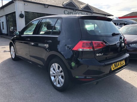Volkswagen Golf SE 1.6 TDI BLUEMOTION TECHNOLOGY 5dr Manual £20 Road Tax 4