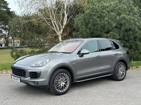 Porsche Cayenne 3.0 TD V6 TiptronicS 4WD Euro 6 (s/s) 5dr 26