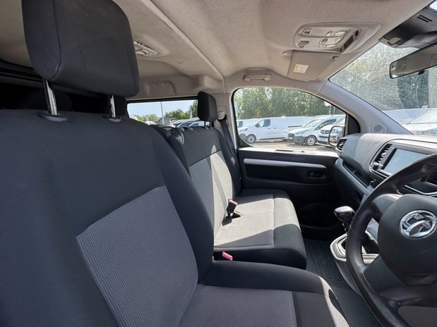 Vauxhall Vivaro Crew Cab LWB L2H1 Low Roof Sportive 2900 Air Con Sensors EURO 6 NO VAT 16