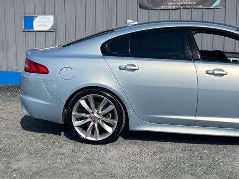 Jaguar XF 3.0d S V6 Portfolio Auto Euro 5 (s/s) 4dr 22