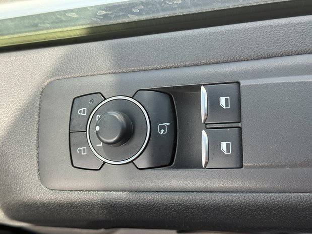 Ford Transit Custom LWB L2H1 Low Roof Limited 300 Air Con Cam Sensors EURO 6 22
