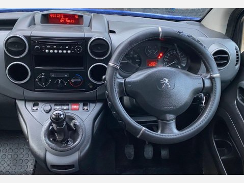 Peugeot Partner 1.6 BlueHDi 744 S Combi Van 6dr Diesel Manual L2 (113 g/km, 97.64 bhp) 39