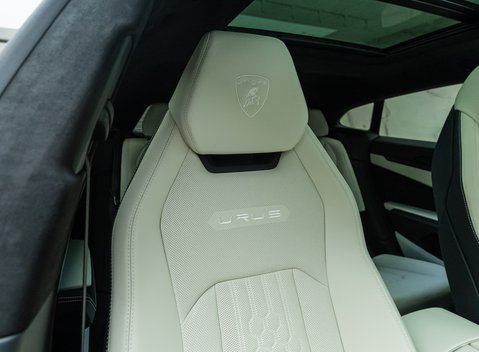 Lamborghini Urus S 15