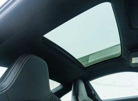 Porsche 911 Turbo S (992) 17