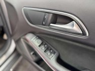 Mercedes-Benz GLA 1.6 GLA180 AMG Line Edition SUV 5dr Petrol 7G-DCT Euro 6 (s/s) (122 ps) 48