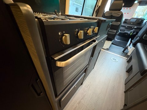 Mercedes-Benz Racetruck Sport Tech Conversion 35