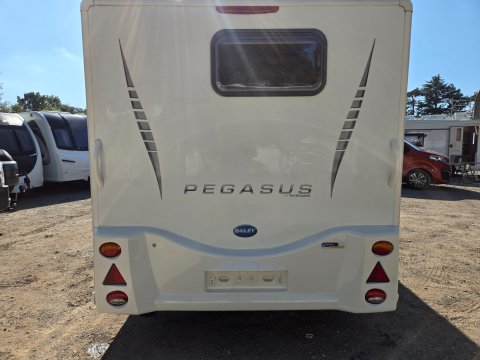Bailey Pegasus GT65 Verona 6