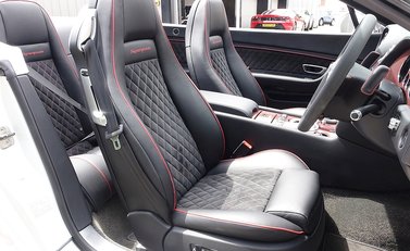 Bentley Continental Supersports Convertible ISR 12