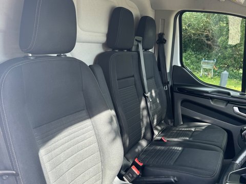 Ford Transit Custom 300 LIMITED P/V ECOBLUE 8
