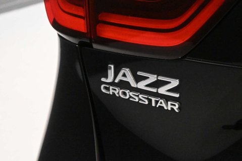 Honda Jazz 1.5 Jazz Crosstar EX i-MMD CVT 5dr 44