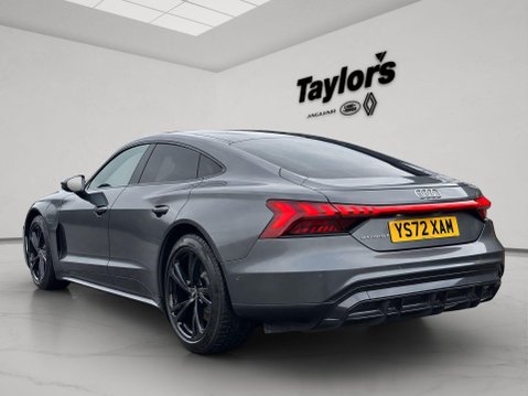Audi E-Tron GT QUATTRO BASE 6