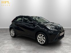 Toyota Aygo X 1.0 VVT-i Pure Hatchback 5dr Petrol x-shift Euro 6 (s/s) (72 ps)