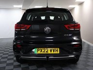 MG ZS TROPHY 8