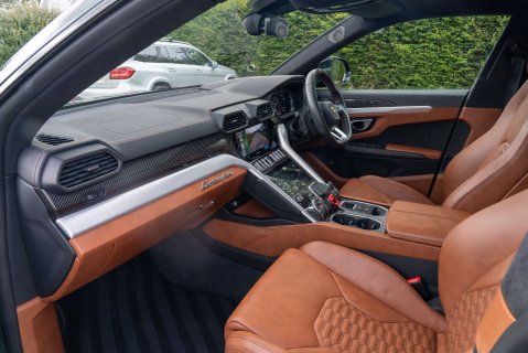 Lamborghini Urus 4.0 V8 BiTurbo SUV 5dr Petrol Auto 4WD Euro 6 (650 ps) 9