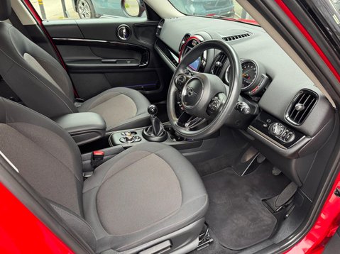 Mini Countryman COOPER D CLASSIC 26