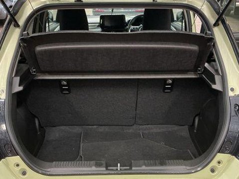 Suzuki Swift MOTION 9