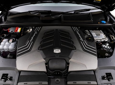Lamborghini Urus 31